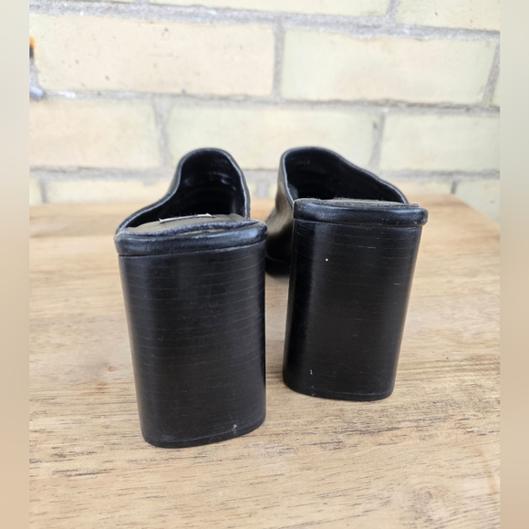 Vintage Heeled Mules - Picture 5 of 9